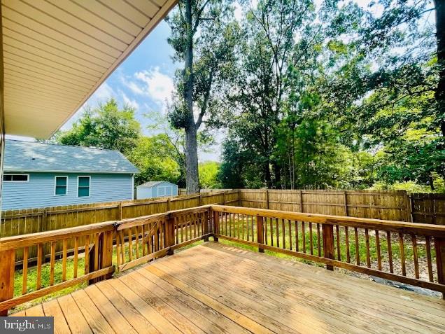220 5TH ST, COLONIAL BEACH, Virginia 22443, 3 Bedrooms Bedrooms, ,2 BathroomsBathrooms,Residential,For sale,220 5TH ST,VAWE2009560 MLS # VAWE2009560