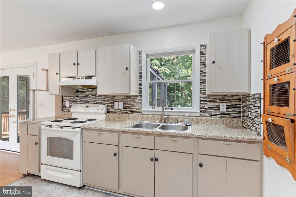 2258 JOHN TUCKER RD, ARODA, Virginia 22709, 3 Bedrooms Bedrooms, ,2 BathroomsBathrooms,Residential,For sale,2258 JOHN TUCKER RD,VAMA2002368 MLS # VAMA2002368