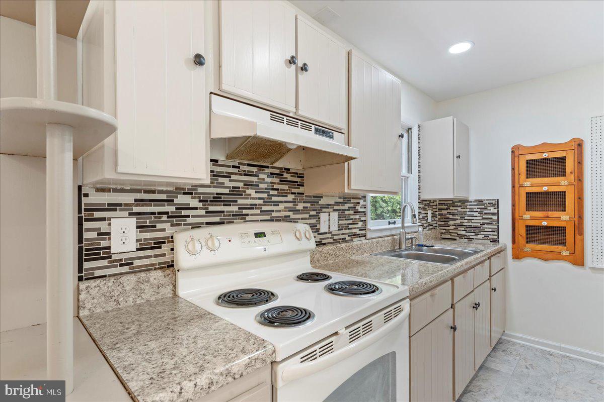 2258 JOHN TUCKER RD, ARODA, Virginia 22709, 3 Bedrooms Bedrooms, ,2 BathroomsBathrooms,Residential,For sale,2258 JOHN TUCKER RD,VAMA2002368 MLS # VAMA2002368