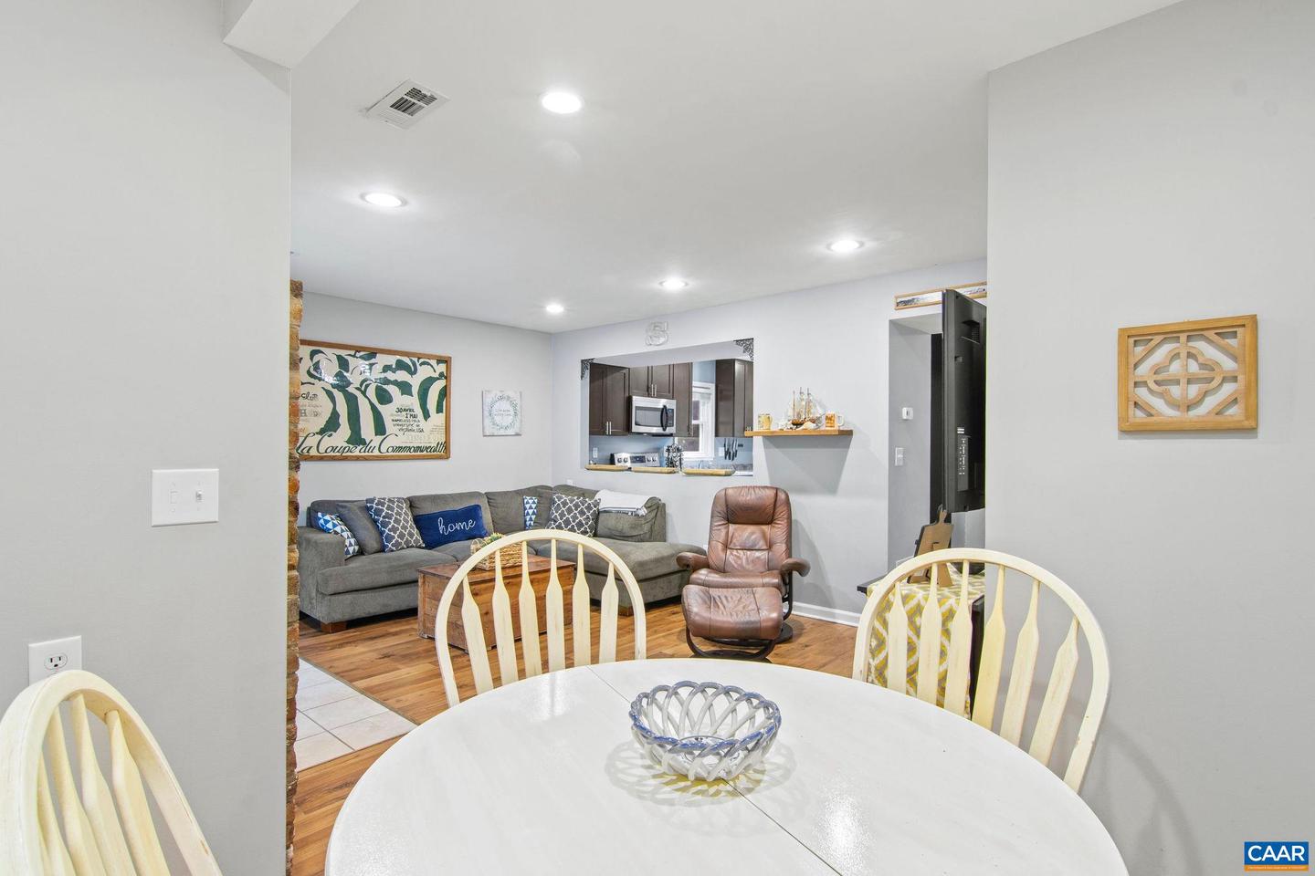 612 BROWN ST, CHARLOTTESVILLE, Virginia 22903, 3 Bedrooms Bedrooms, ,2 BathroomsBathrooms,Residential,For sale,612 BROWN ST,667864 MLS # 667864
