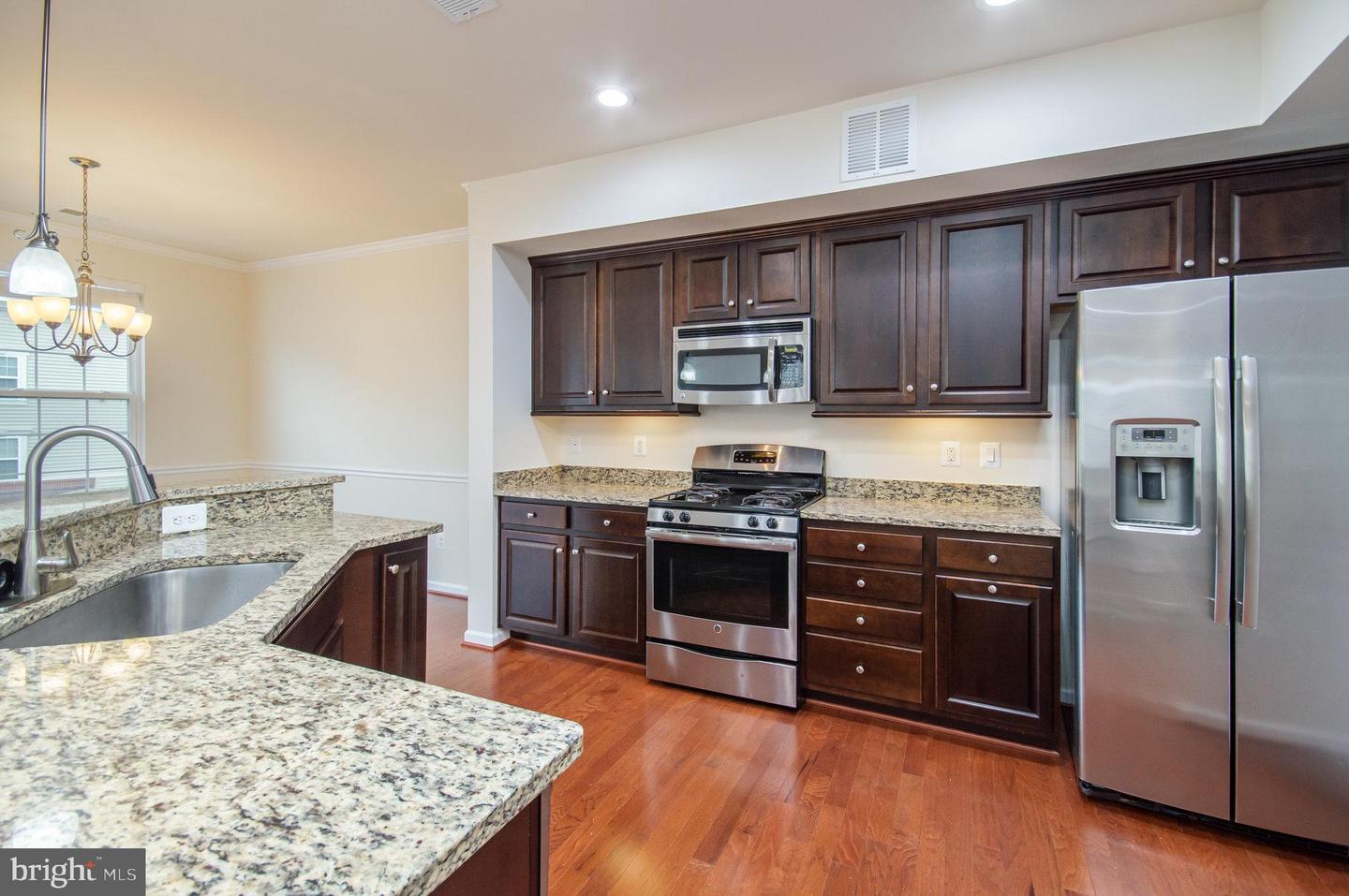4722 DANE RIDGE CIR, WOODBRIDGE, Virginia 22193, 3 Bedrooms Bedrooms, ,3 BathroomsBathrooms,Residential,For sale,4722 DANE RIDGE CIR,VAPW2101552 MLS # VAPW2101552