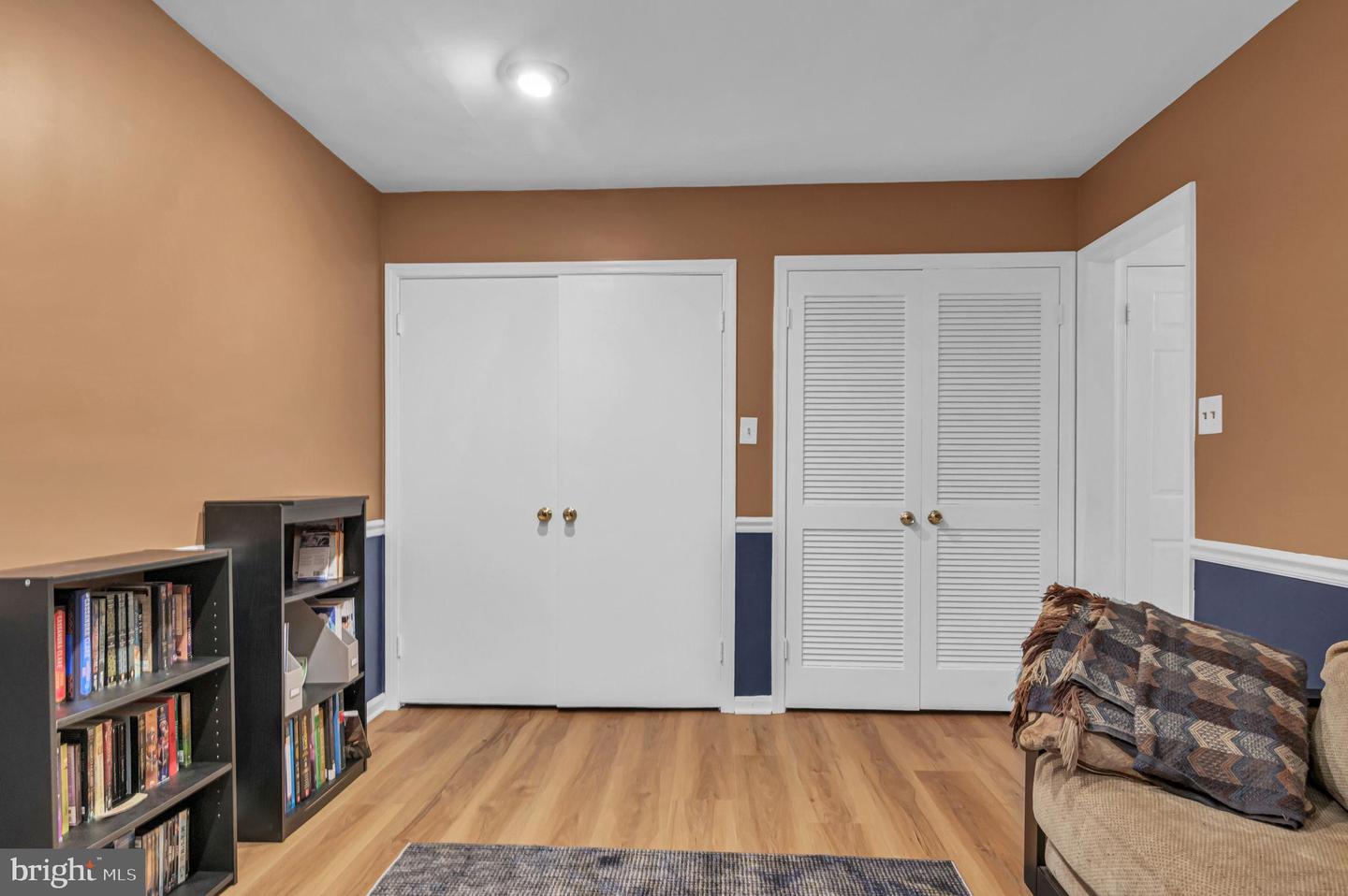 43 CARRIAGE HOUSE CIR, ALEXANDRIA, Virginia 22304, ,Residential,For sale,43 CARRIAGE HOUSE CIR,VAAX2048632 MLS # VAAX2048632