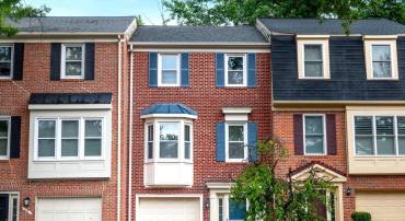 43 CARRIAGE HOUSE CIR, ALEXANDRIA, Virginia 22304, ,Residential,For sale,43 CARRIAGE HOUSE CIR,VAAX2048632 MLS # VAAX2048632
