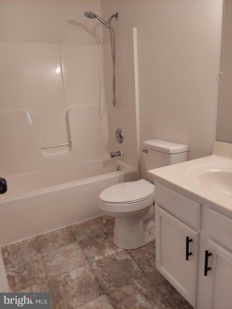 416 BLUEBIRD, WINCHESTER, Virginia 22602, 3 Bedrooms Bedrooms, ,2 BathroomsBathrooms,Residential,For sale,416 BLUEBIRD,VAFV2036110 MLS # VAFV2036110