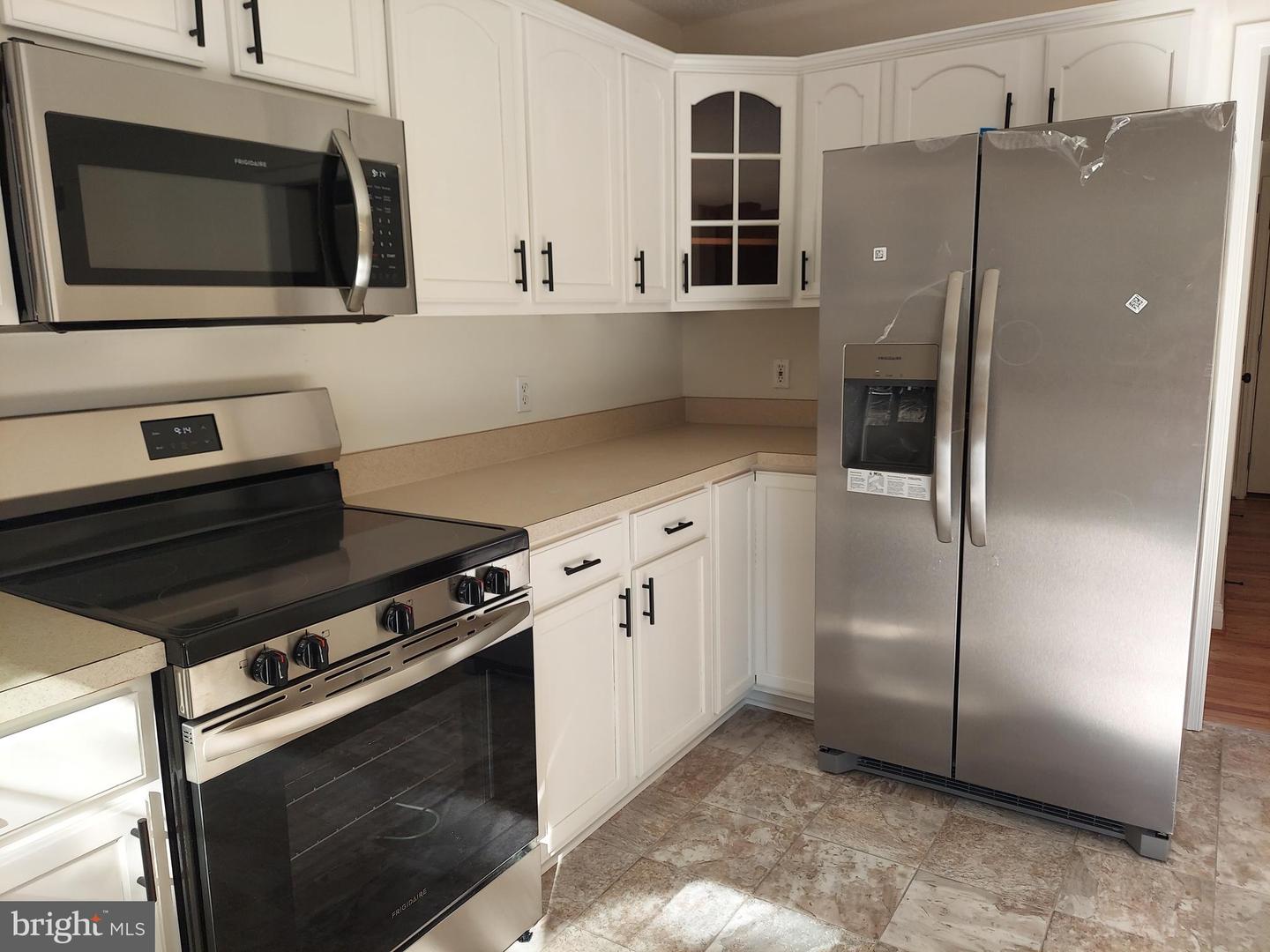 416 BLUEBIRD, WINCHESTER, Virginia 22602, 3 Bedrooms Bedrooms, ,2 BathroomsBathrooms,Residential,For sale,416 BLUEBIRD,VAFV2036110 MLS # VAFV2036110