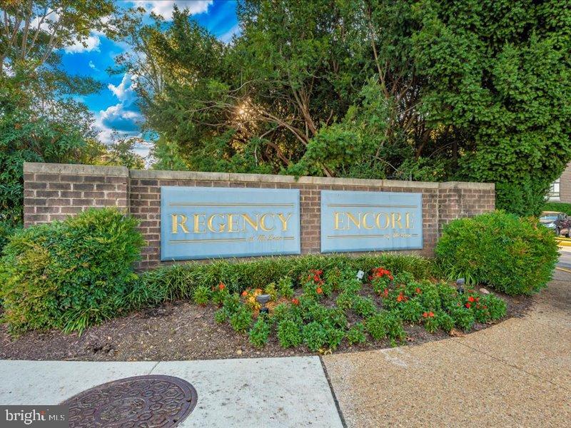 1800 OLD MEADOW RD #1412, MCLEAN, Virginia 22102, 1 Bedroom Bedrooms, 2 Rooms Rooms,1 BathroomBathrooms,Residential,For sale,1800 OLD MEADOW RD #1412,VAFX2261430 MLS # VAFX2261430
