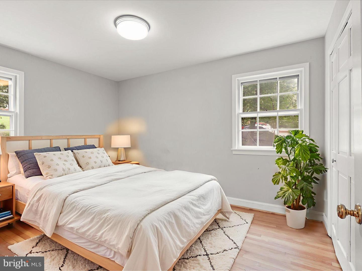 8600 MOUNT ZEPHYR DR, ALEXANDRIA, Virginia 22309, 4 Bedrooms Bedrooms, ,3 BathroomsBathrooms,Residential,For sale,8600 MOUNT ZEPHYR DR,VAFX2248166 MLS # VAFX2248166