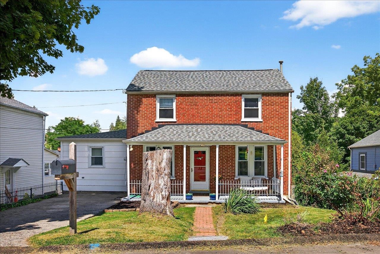 969 KINZLEY CT, STAUNTON, Virginia 24401, 3 Bedrooms Bedrooms, ,1 BathroomBathrooms,Residential,969 KINZLEY CT,667877 MLS # 667877