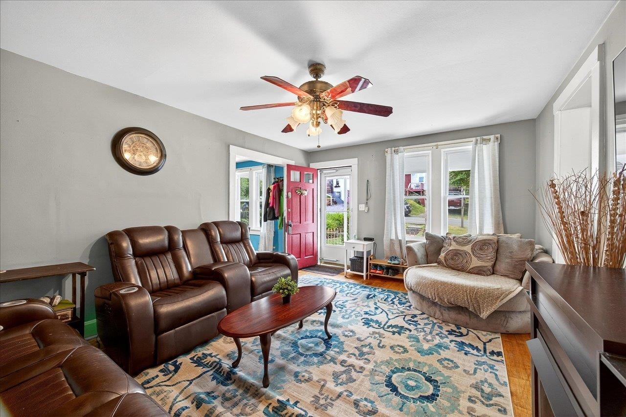 969 KINZLEY CT, STAUNTON, Virginia 24401, 3 Bedrooms Bedrooms, ,1 BathroomBathrooms,Residential,969 KINZLEY CT,667877 MLS # 667877