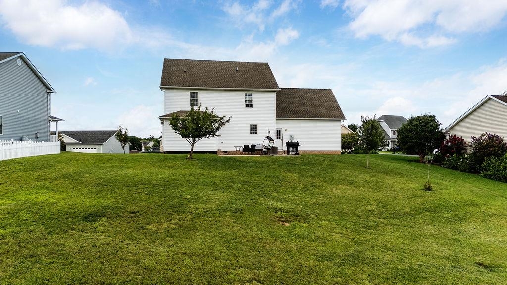 124 WEXFORD ST, STAUNTON, Virginia 24401, 3 Bedrooms Bedrooms, ,2 BathroomsBathrooms,Residential,124 WEXFORD ST,667879 MLS # 667879