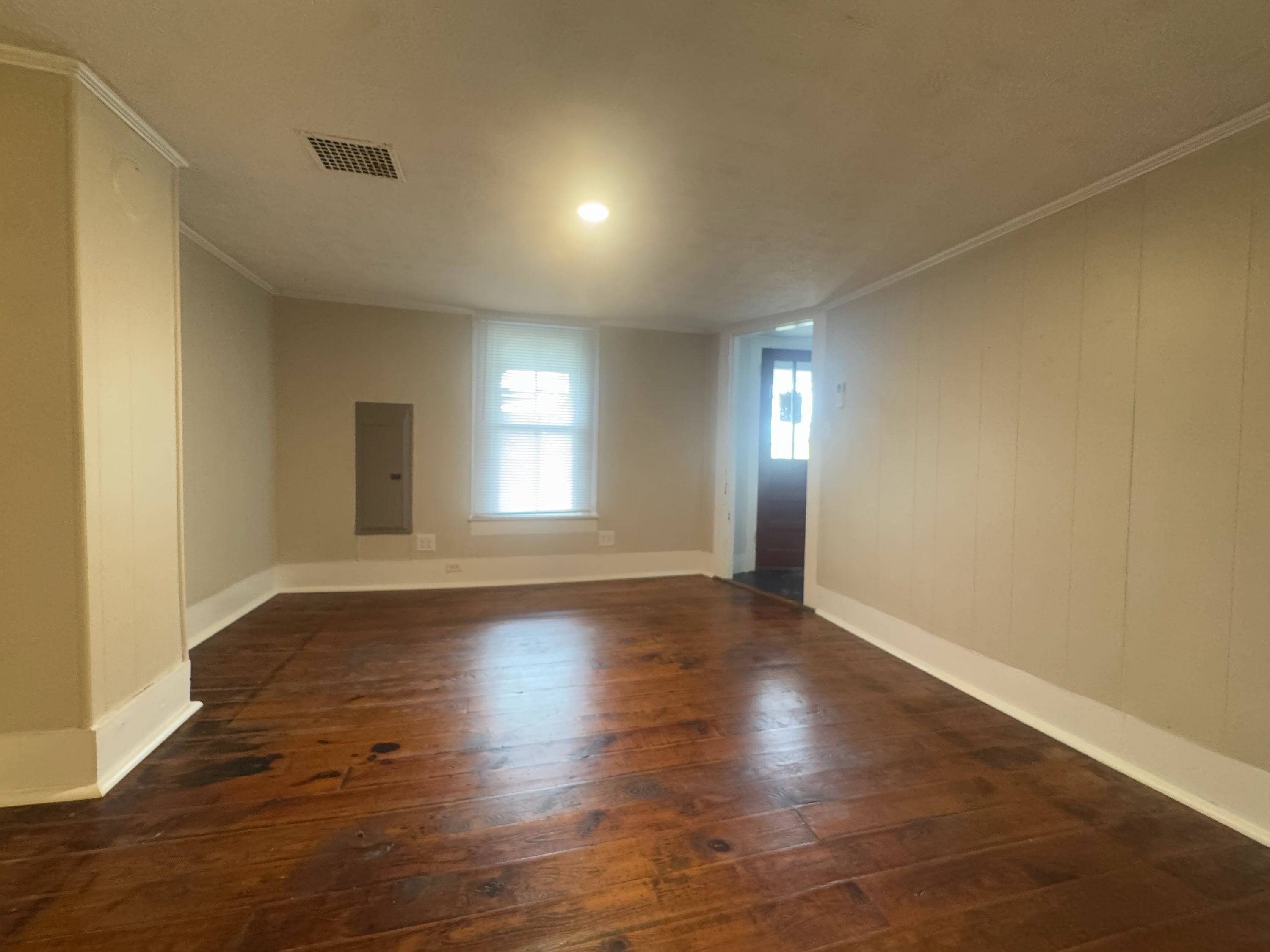 2368 LEE HWY, MOUNT SIDNEY, Virginia 24467, 2 Bedrooms Bedrooms, ,1 BathroomBathrooms,Residential,2368 LEE HWY,667880 MLS # 667880