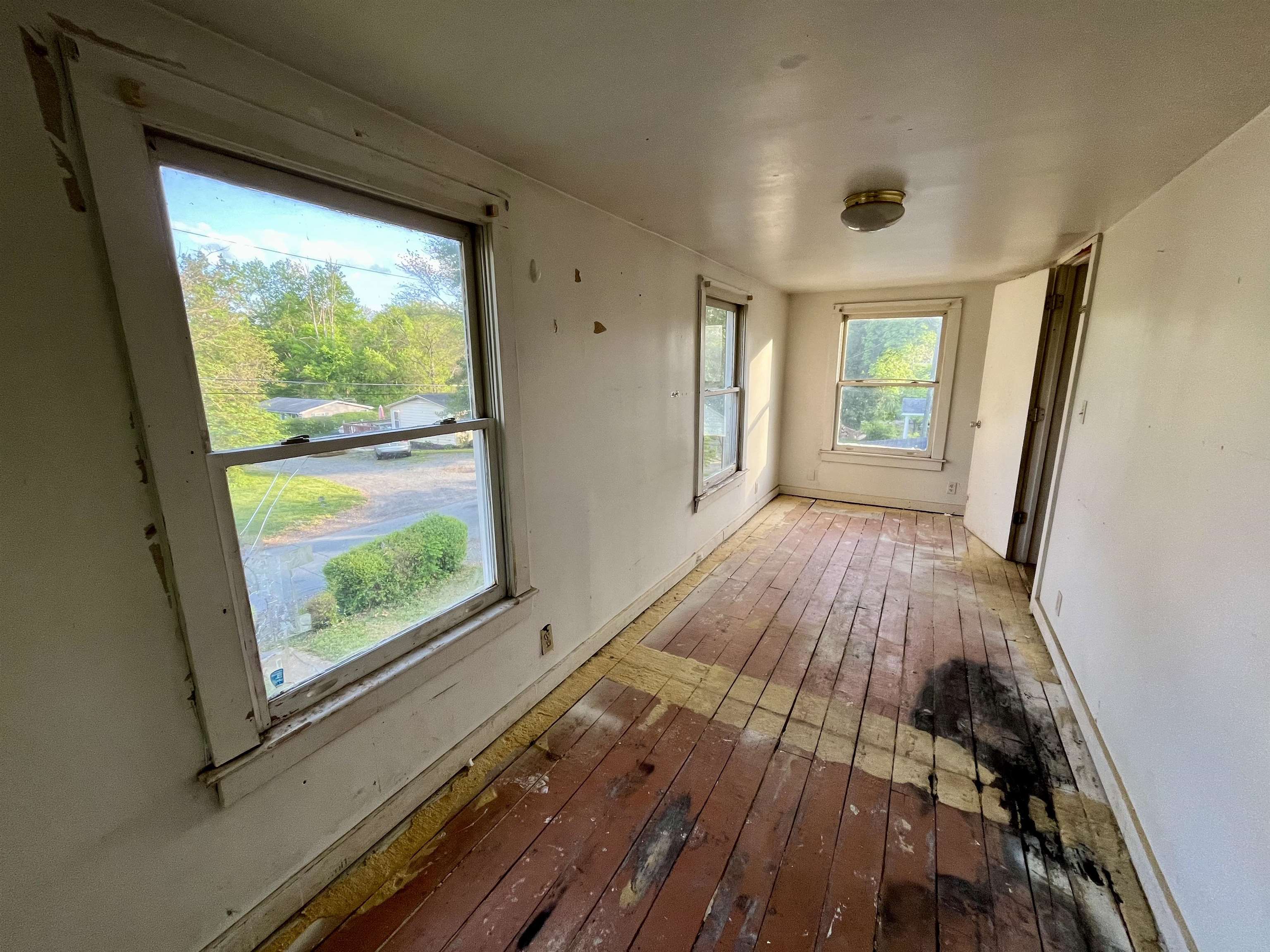 120 CHARLES ST, GORDONSVILLE, Virginia 22942, 3 Bedrooms Bedrooms, ,1 BathroomBathrooms,Residential,120 CHARLES ST,667881 MLS # 667881