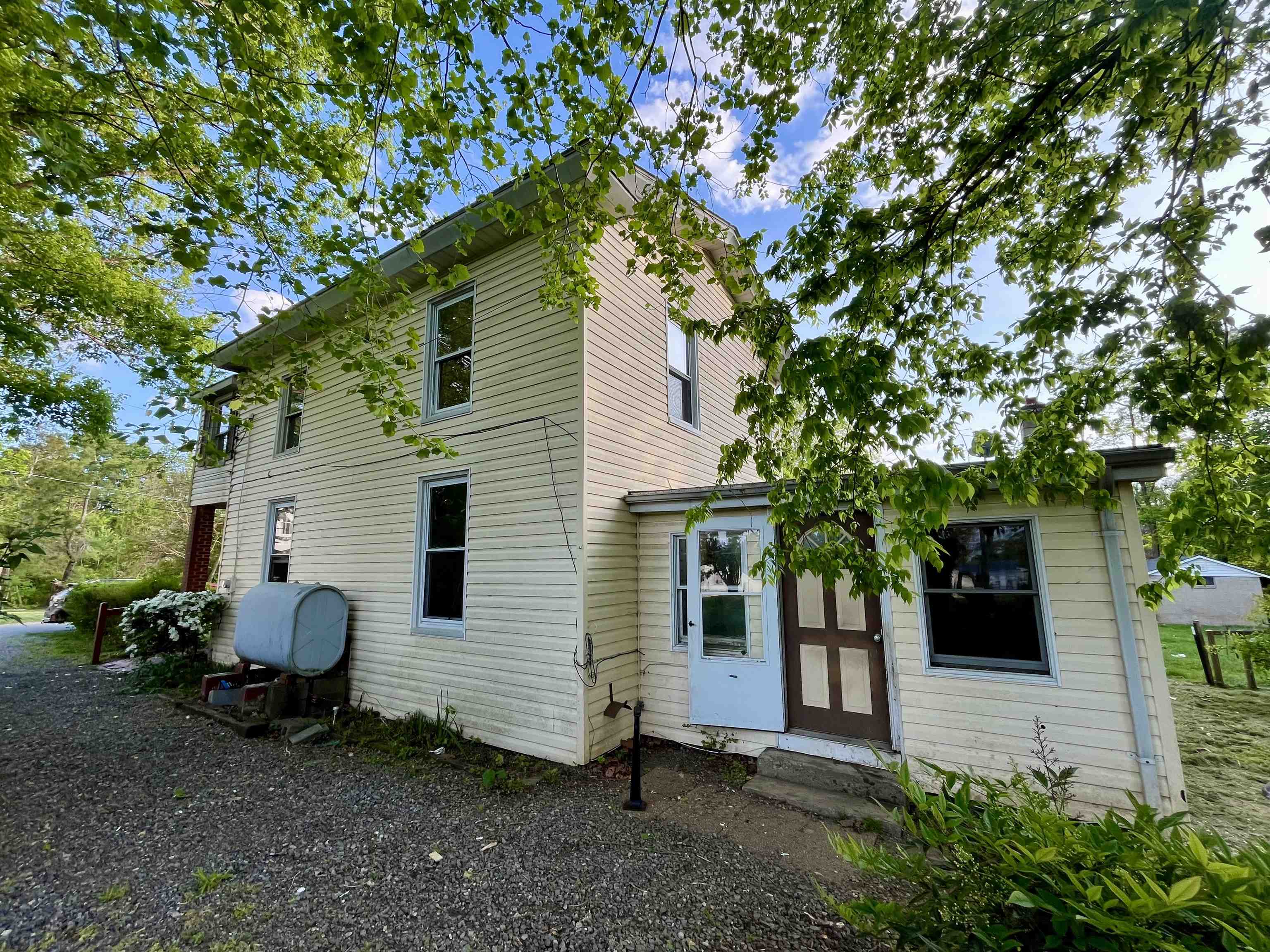 120 CHARLES ST, GORDONSVILLE, Virginia 22942, 3 Bedrooms Bedrooms, ,1 BathroomBathrooms,Residential,120 CHARLES ST,667881 MLS # 667881