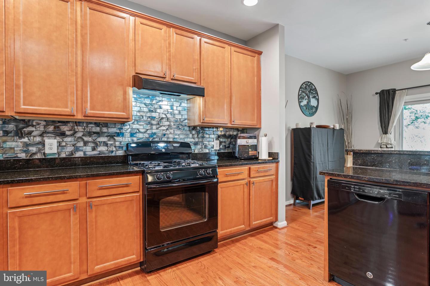 3489 EAGLE RIDGE DR, WOODBRIDGE, Virginia 22191, 4 Bedrooms Bedrooms, ,3 BathroomsBathrooms,Residential,For sale,3489 EAGLE RIDGE DR,VAPW2098540 MLS # VAPW2098540