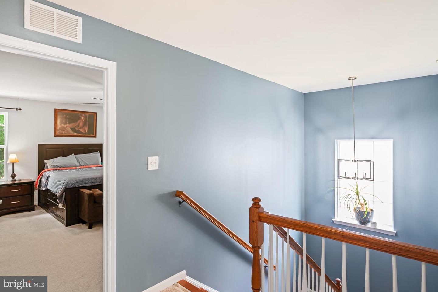 3489 EAGLE RIDGE DR, WOODBRIDGE, Virginia 22191, 4 Bedrooms Bedrooms, ,3 BathroomsBathrooms,Residential,For sale,3489 EAGLE RIDGE DR,VAPW2098540 MLS # VAPW2098540