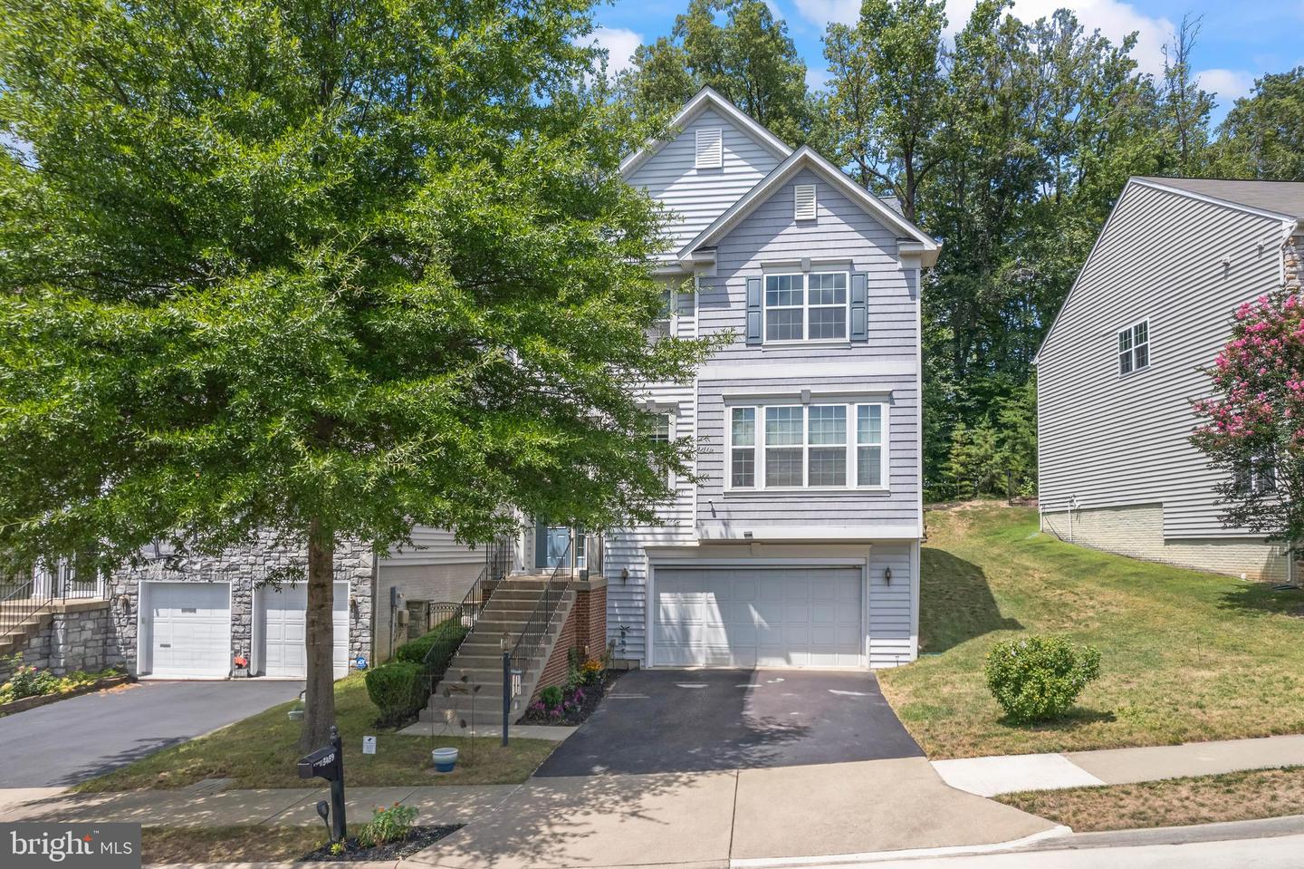 3489 EAGLE RIDGE DR, WOODBRIDGE, Virginia 22191, 4 Bedrooms Bedrooms, ,3 BathroomsBathrooms,Residential,For sale,3489 EAGLE RIDGE DR,VAPW2098540 MLS # VAPW2098540