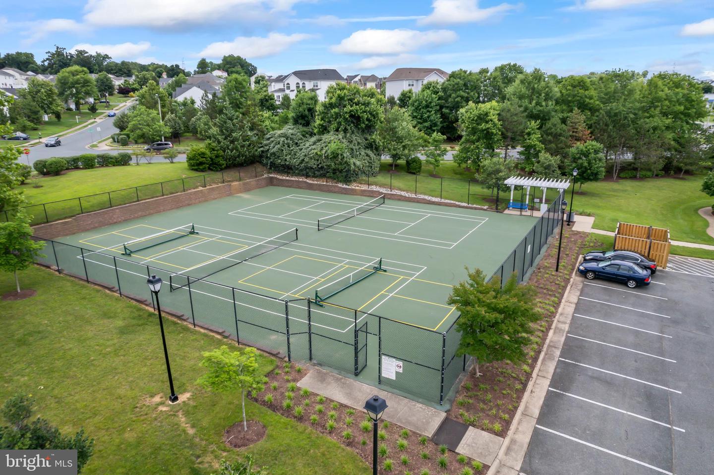 3489 EAGLE RIDGE DR, WOODBRIDGE, Virginia 22191, 4 Bedrooms Bedrooms, ,3 BathroomsBathrooms,Residential,For sale,3489 EAGLE RIDGE DR,VAPW2098540 MLS # VAPW2098540