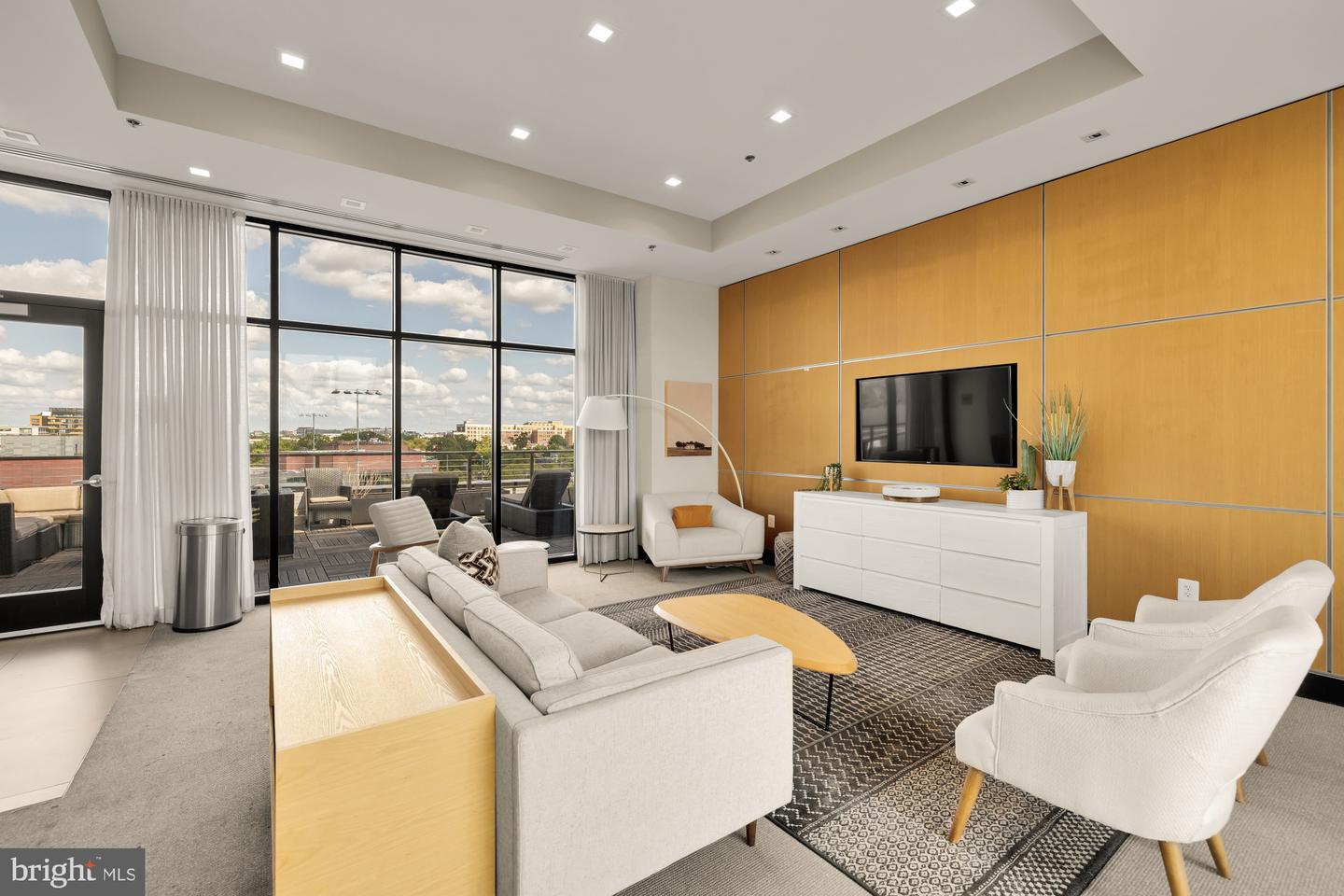 1628 11TH ST NW #309, WASHINGTON, District Of Columbia 20001, 2 Bedrooms Bedrooms, ,2 BathroomsBathrooms,Residential,For sale,1628 11TH ST NW #309,DCDC2209420 MLS # DCDC2209420