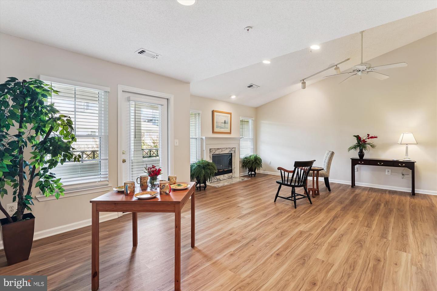 12005 TALIESIN PL #35, RESTON, Virginia 20190, 2 Bedrooms Bedrooms, 5 Rooms Rooms,2 BathroomsBathrooms,Residential,For sale,12005 TALIESIN PL #35,VAFX2254300 MLS # VAFX2254300