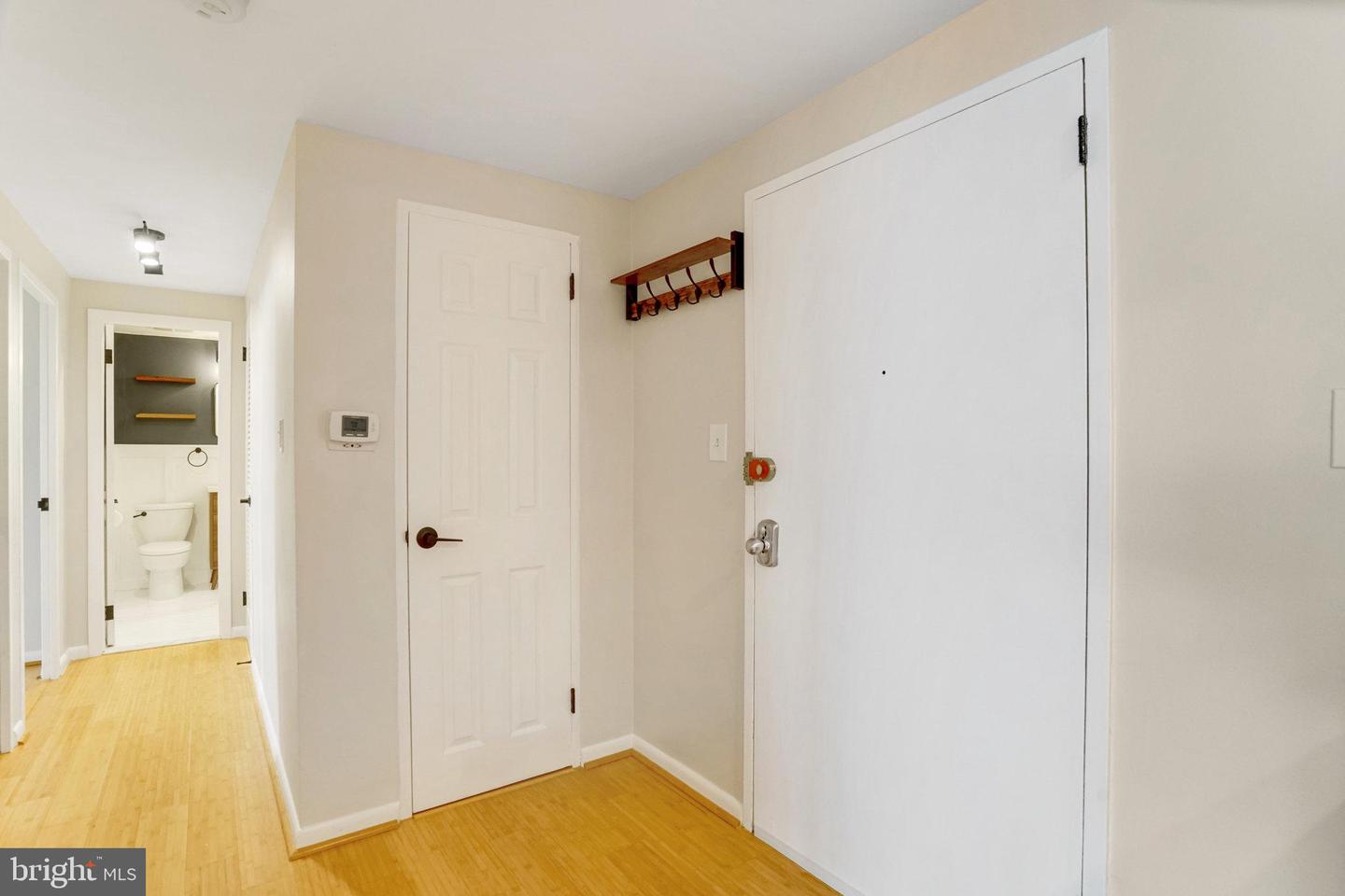 4600 DUKE ST #1305, ALEXANDRIA, Virginia 22304, 2 Bedrooms Bedrooms, ,1 BathroomBathrooms,Residential,For sale,4600 DUKE ST #1305,VAAX2047464 MLS # VAAX2047464