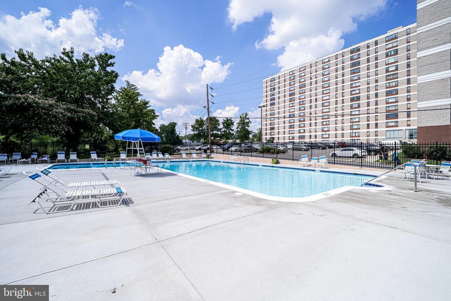 4600 DUKE ST #1305, ALEXANDRIA, Virginia 22304, 2 Bedrooms Bedrooms, ,1 BathroomBathrooms,Residential,For sale,4600 DUKE ST #1305,VAAX2047464 MLS # VAAX2047464