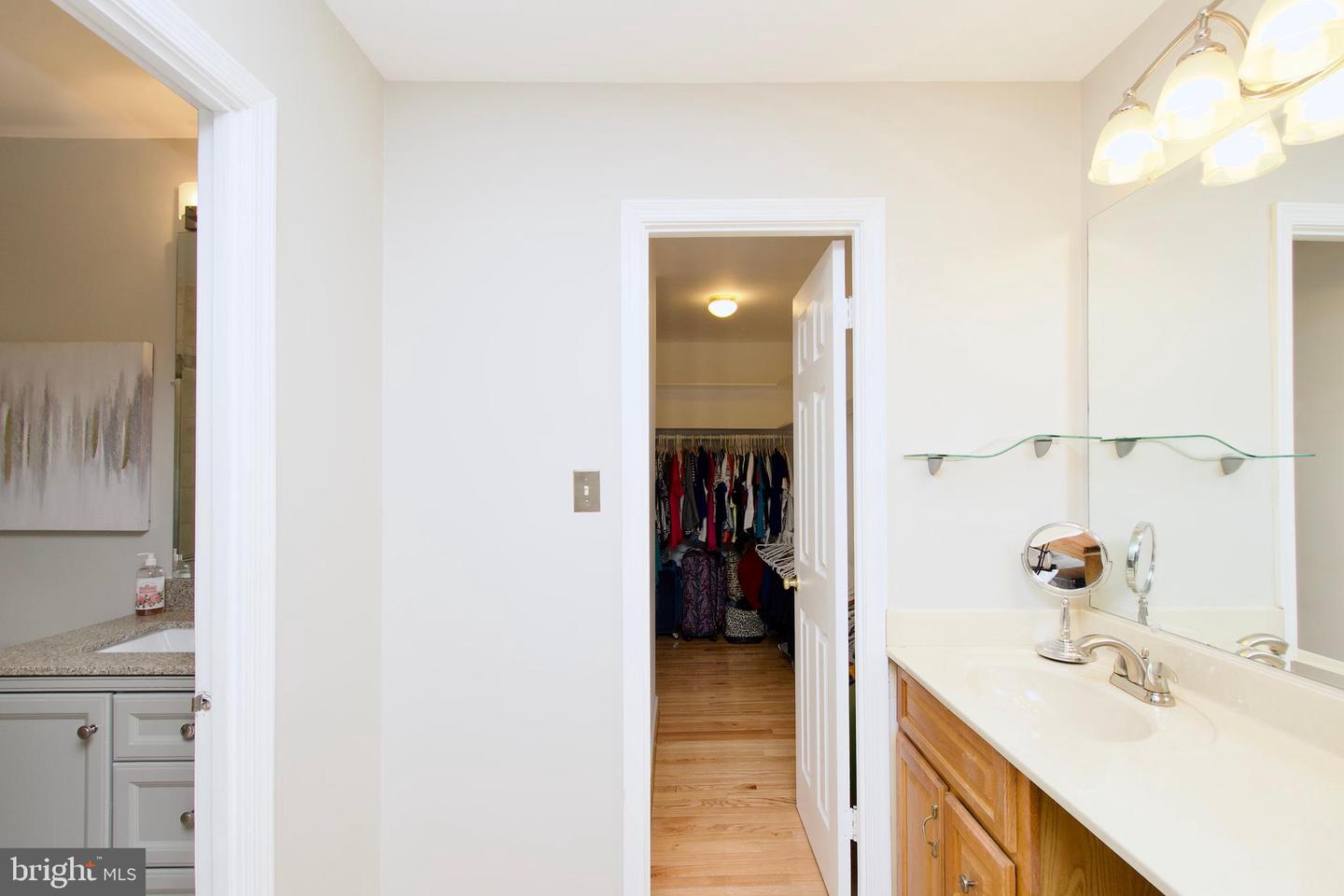 BURKE, Virginia 22015, 4 Bedrooms Bedrooms, ,3 BathroomsBathrooms,Residential,For sale,VAFX2255620 MLS # VAFX2255620