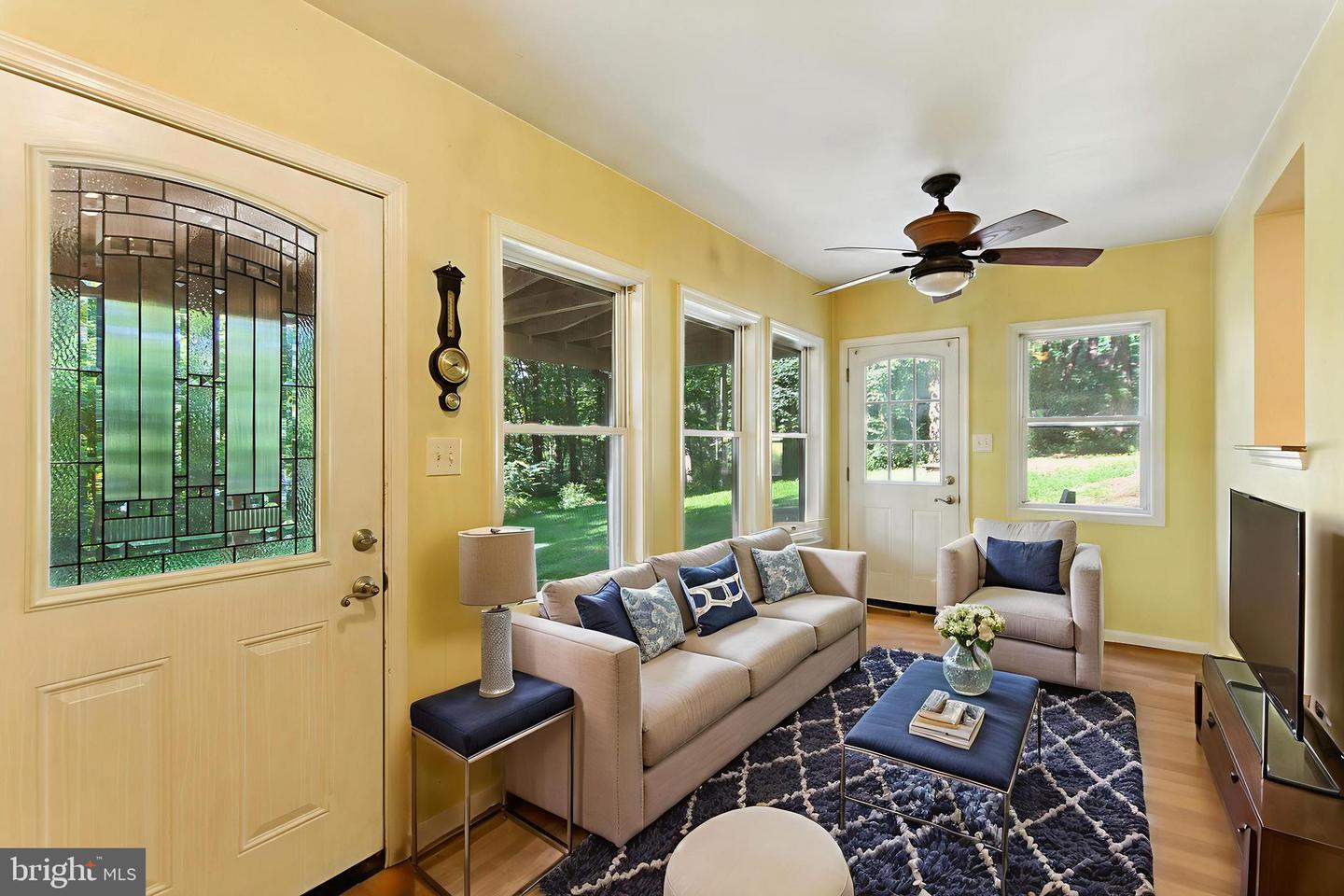 106 INCA RD, LINDEN, Virginia 22642, 2 Bedrooms Bedrooms, ,1 BathroomBathrooms,Residential,For sale,106 INCA RD,VAWR2011822 MLS # VAWR2011822