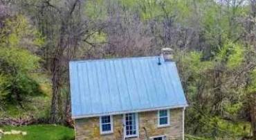 41495 BALD HILL RD, LEESBURG, Virginia 20176, 1 Bedroom Bedrooms, 4 Rooms Rooms,1 BathroomBathrooms,Residential,For sale,41495 BALD HILL RD,VALO2103396 MLS # VALO2103396