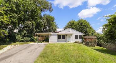 3025 GRAHAM RD, FALLS CHURCH, Virginia 22042, 3 Bedrooms Bedrooms, 11 Rooms Rooms,2 BathroomsBathrooms,Residential,For sale,3025 GRAHAM RD,VAFX2258902 MLS # VAFX2258902