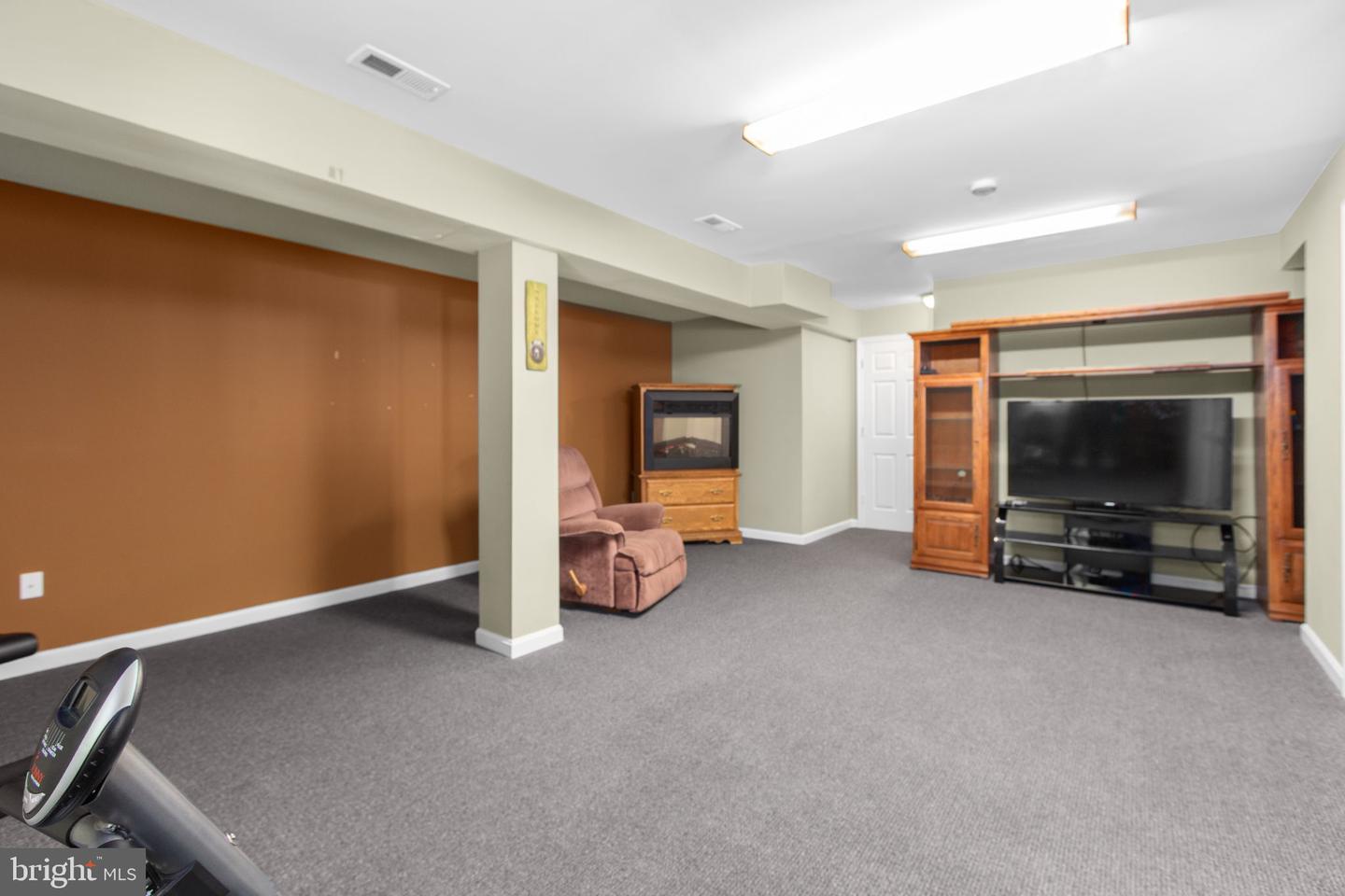 51 PANNERS LN, FREDERICKSBURG, Virginia 22406, 4 Bedrooms Bedrooms, ,2 BathroomsBathrooms,Residential,For sale,51 PANNERS LN,VAST2041504 MLS # VAST2041504