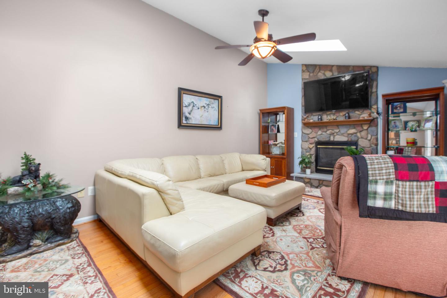 51 PANNERS LN, FREDERICKSBURG, Virginia 22406, 4 Bedrooms Bedrooms, ,2 BathroomsBathrooms,Residential,For sale,51 PANNERS LN,VAST2041504 MLS # VAST2041504