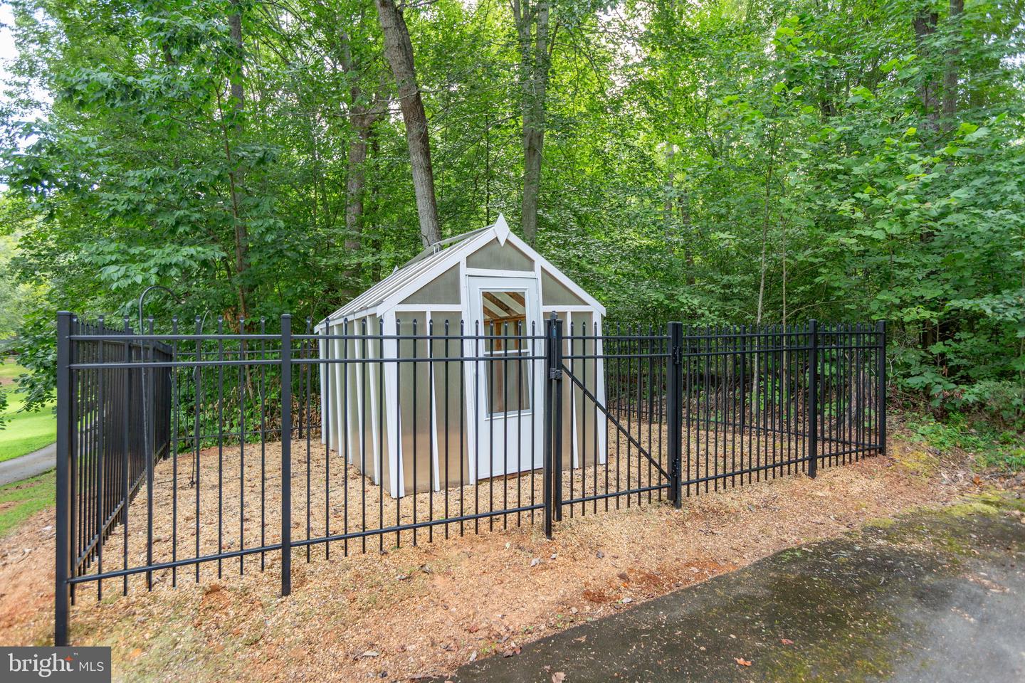51 PANNERS LN, FREDERICKSBURG, Virginia 22406, 4 Bedrooms Bedrooms, ,2 BathroomsBathrooms,Residential,For sale,51 PANNERS LN,VAST2041504 MLS # VAST2041504