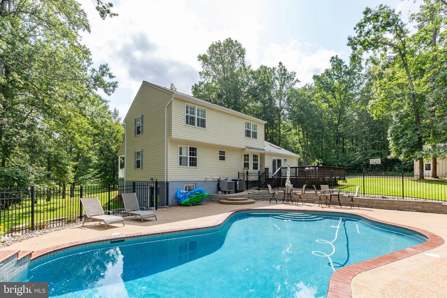 51 PANNERS LN, FREDERICKSBURG, Virginia 22406, 4 Bedrooms Bedrooms, ,2 BathroomsBathrooms,Residential,For sale,51 PANNERS LN,VAST2041504 MLS # VAST2041504