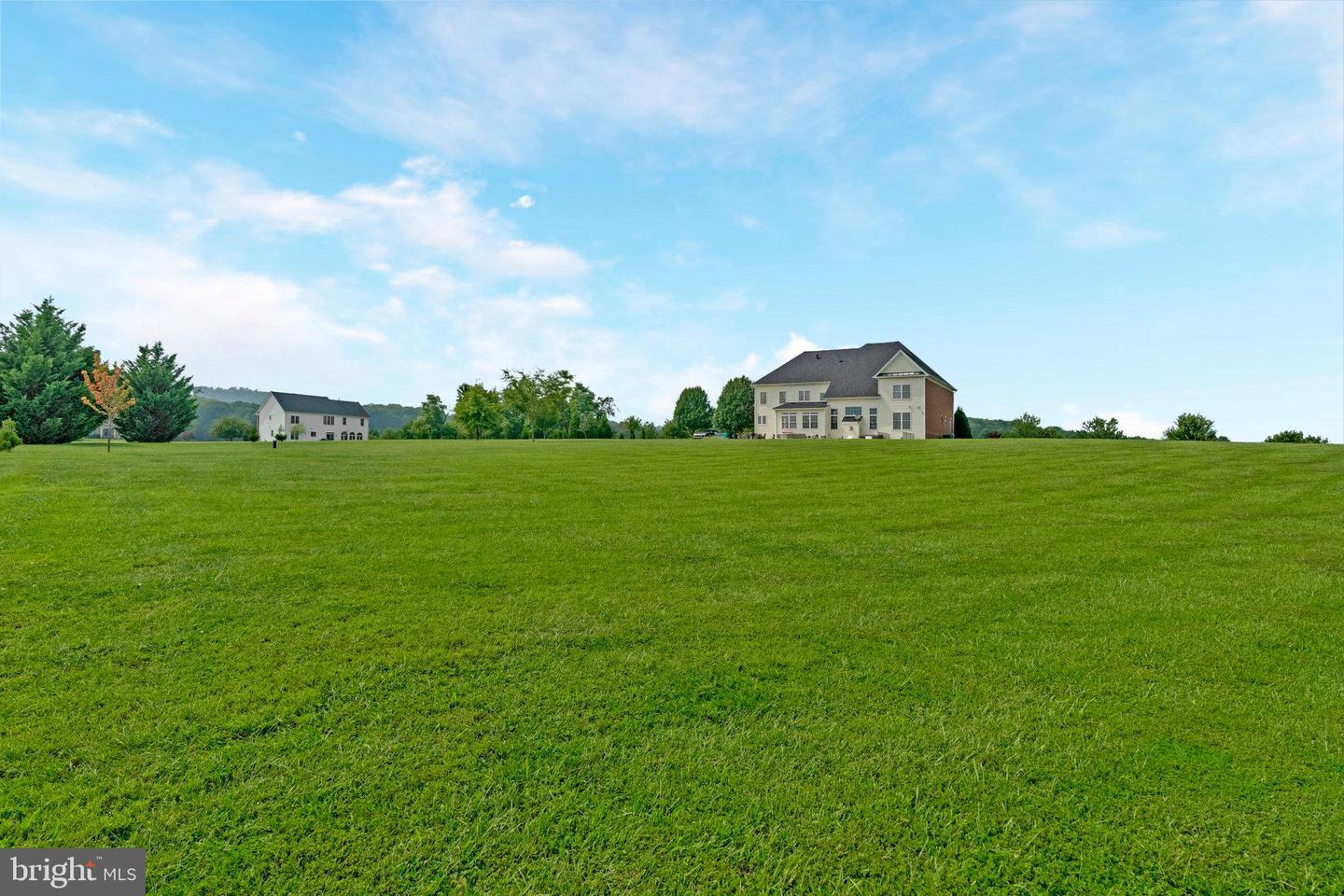 42131 PANORAMA, LEESBURG, Virginia 20176, 5 Bedrooms Bedrooms, ,6 BathroomsBathrooms,Residential,For sale,42131 PANORAMA,VALO2104090 MLS # VALO2104090