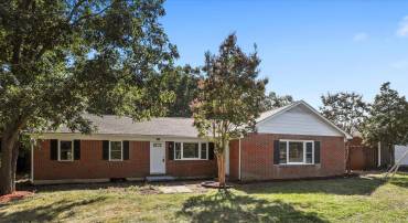 103 BLUE RIDGE LN, WINCHESTER, Virginia 22602, 3 Bedrooms Bedrooms, ,1 BathroomBathrooms,Residential,For sale,103 BLUE RIDGE LN,VAFV2035950 MLS # VAFV2035950