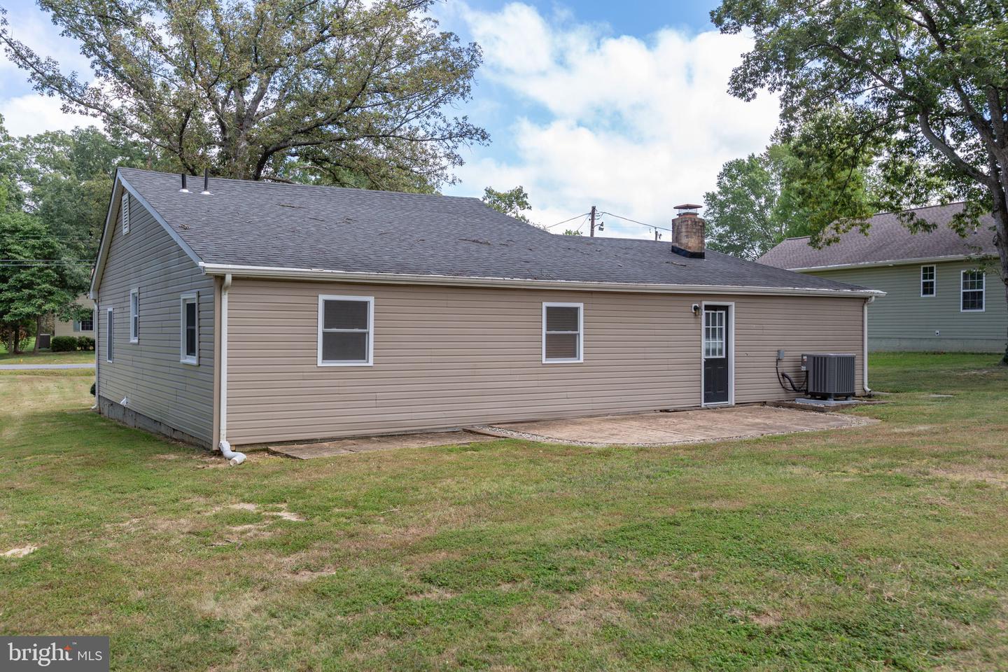 108 PENDER ST, FREDERICKSBURG, Virginia 22408, 3 Bedrooms Bedrooms, ,2 BathroomsBathrooms,Residential,For sale,108 PENDER ST,VASP2035330 MLS # VASP2035330