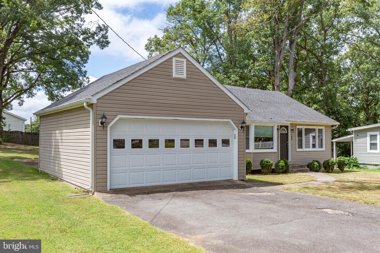 108 PENDER ST, FREDERICKSBURG, Virginia 22408, 3 Bedrooms Bedrooms, ,2 BathroomsBathrooms,Residential,For sale,108 PENDER ST,VASP2035330 MLS # VASP2035330