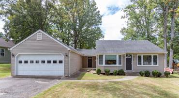 108 PENDER ST, FREDERICKSBURG, Virginia 22408, 3 Bedrooms Bedrooms, ,2 BathroomsBathrooms,Residential,For sale,108 PENDER ST,VASP2035330 MLS # VASP2035330
