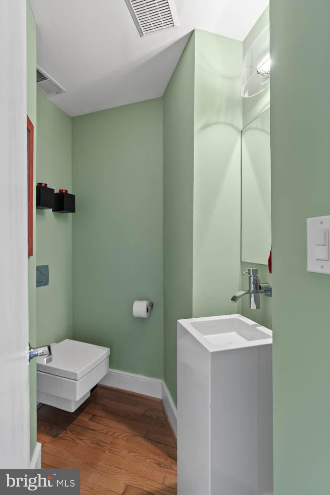 1332 CORCORAN ST NW #6, WASHINGTON, District Of Columbia 20009, 2 Bedrooms Bedrooms, ,2 BathroomsBathrooms,Residential,For sale,1332 CORCORAN ST NW #6,DCDC2214402 MLS # DCDC2214402