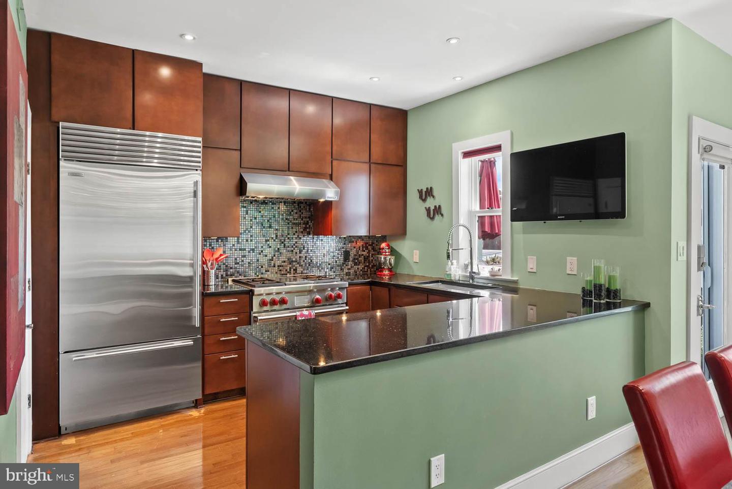 1332 CORCORAN ST NW #6, WASHINGTON, District Of Columbia 20009, 2 Bedrooms Bedrooms, ,2 BathroomsBathrooms,Residential,For sale,1332 CORCORAN ST NW #6,DCDC2214402 MLS # DCDC2214402