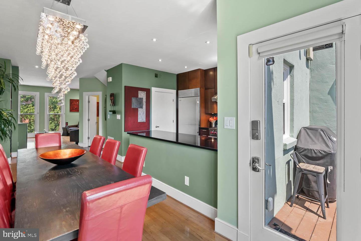 1332 CORCORAN ST NW #6, WASHINGTON, District Of Columbia 20009, 2 Bedrooms Bedrooms, ,2 BathroomsBathrooms,Residential,For sale,1332 CORCORAN ST NW #6,DCDC2214402 MLS # DCDC2214402