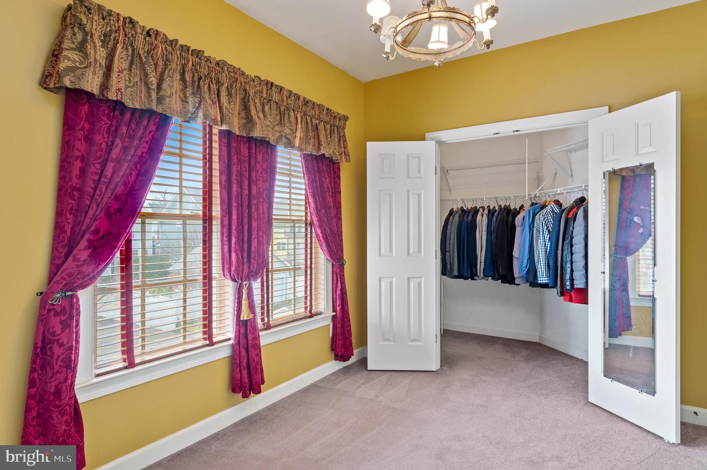20453 PECKHAM ST, ASHBURN, Virginia 20147, 4 Bedrooms Bedrooms, ,4 BathroomsBathrooms,Residential,For sale,20453 PECKHAM ST,VALO2104282 MLS # VALO2104282