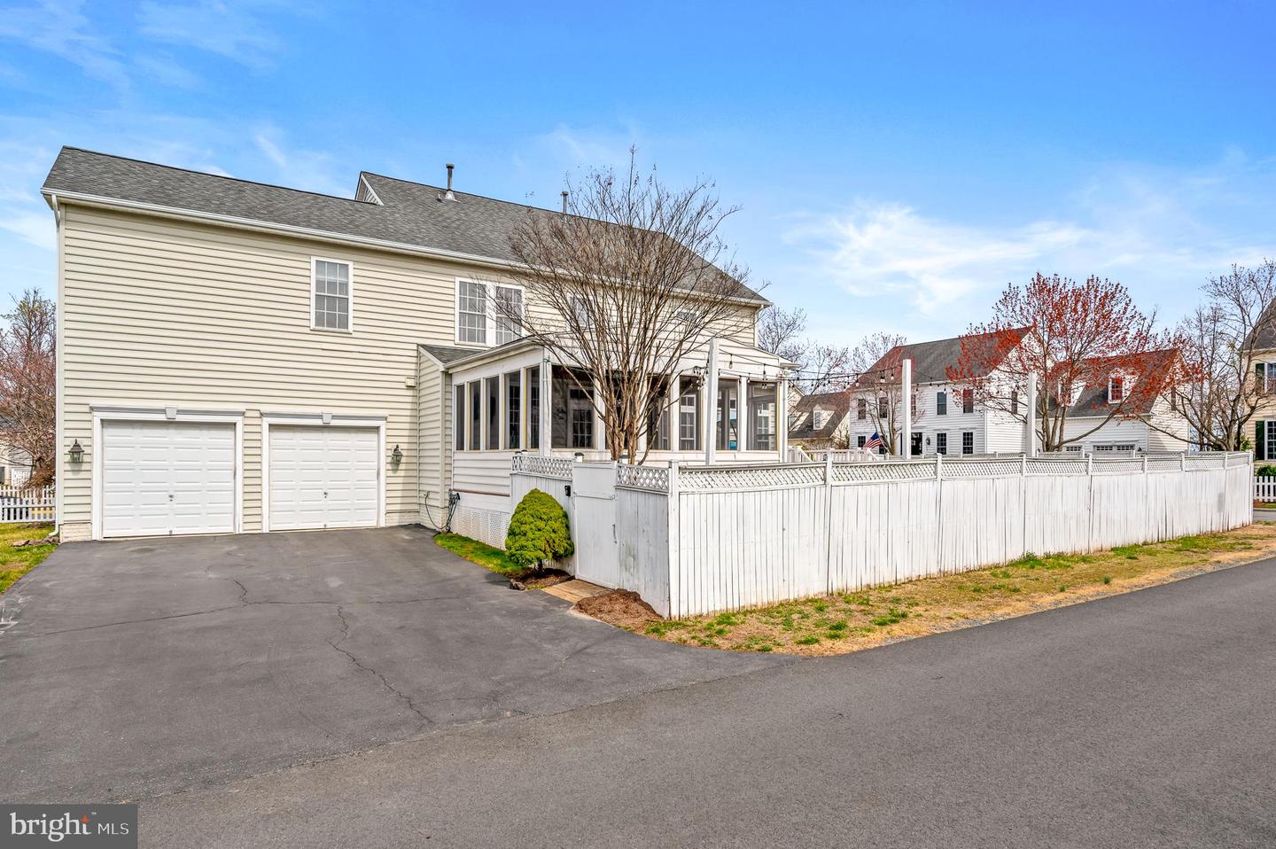 20453 PECKHAM ST, ASHBURN, Virginia 20147, 4 Bedrooms Bedrooms, ,4 BathroomsBathrooms,Residential,For sale,20453 PECKHAM ST,VALO2104282 MLS # VALO2104282