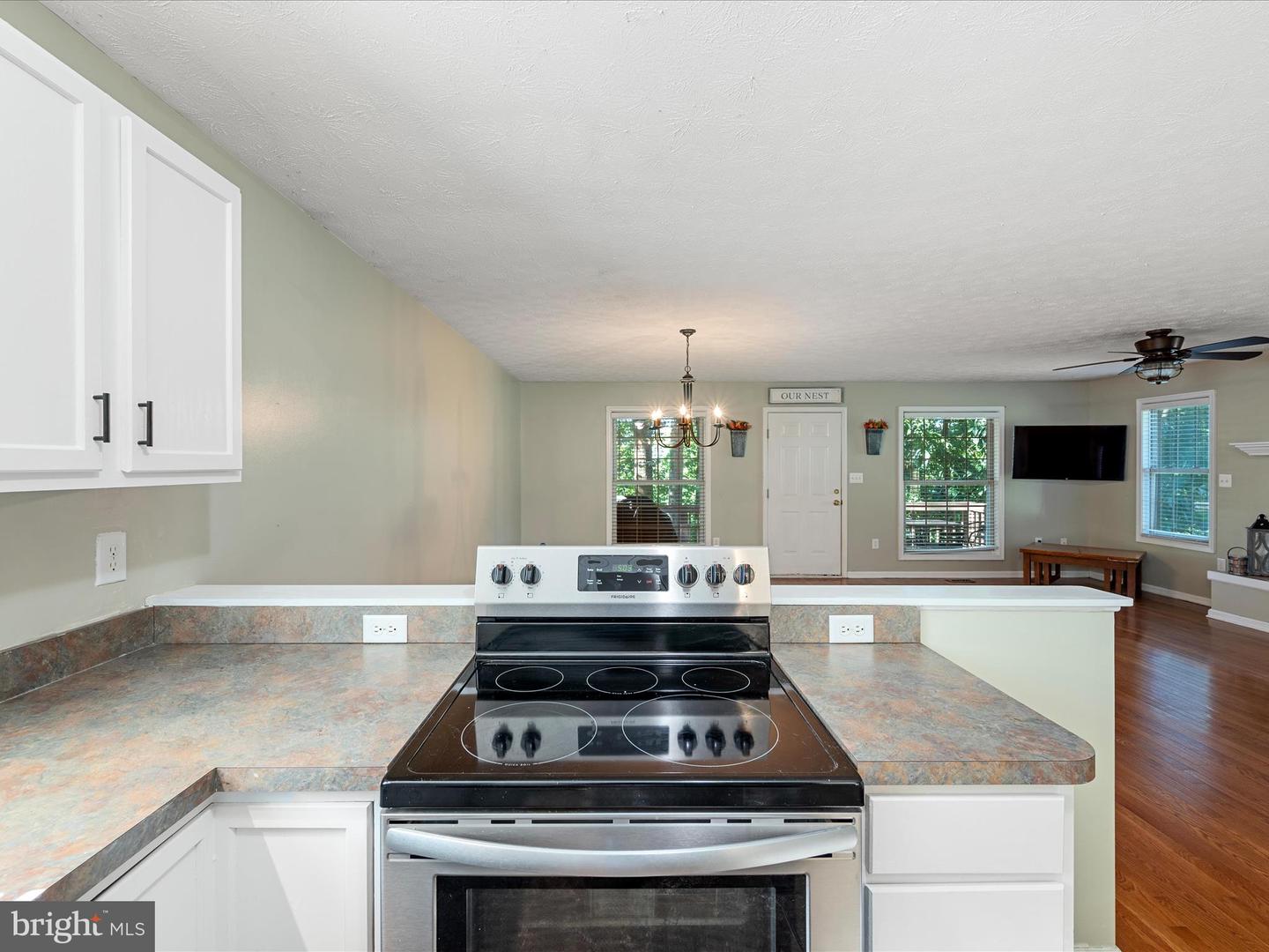 18 ROCKY KNOB LN, FRONT ROYAL, Virginia 22630, 3 Bedrooms Bedrooms, ,2 BathroomsBathrooms,Residential,For sale,18 ROCKY KNOB LN,VAWR2011944 MLS # VAWR2011944