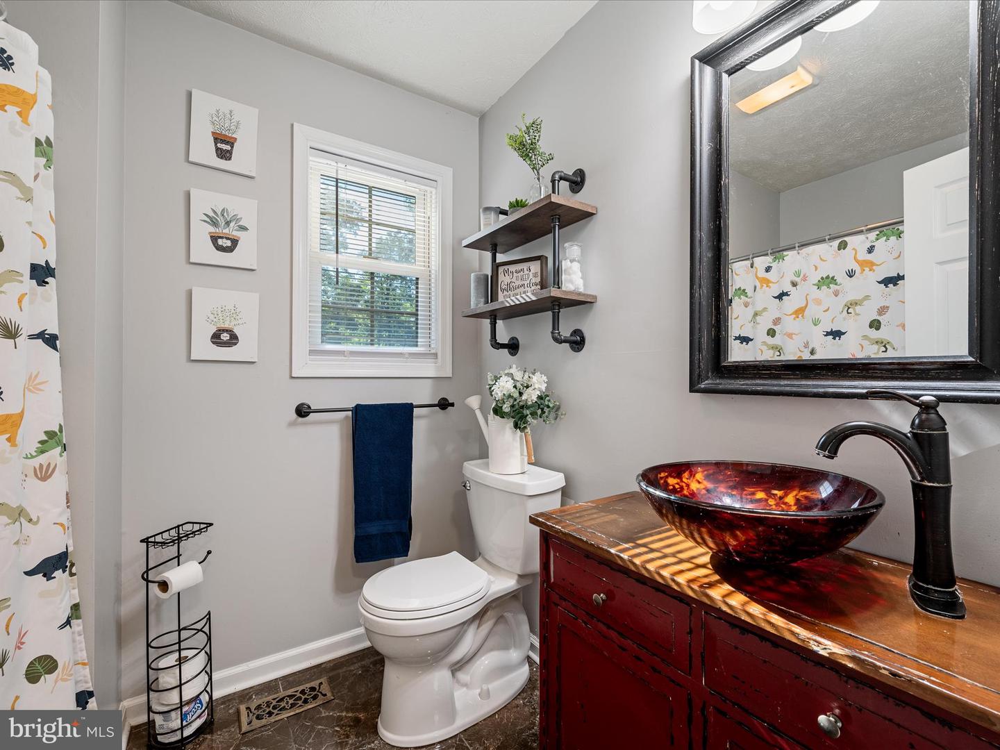 18 ROCKY KNOB LN, FRONT ROYAL, Virginia 22630, 3 Bedrooms Bedrooms, ,2 BathroomsBathrooms,Residential,For sale,18 ROCKY KNOB LN,VAWR2011944 MLS # VAWR2011944