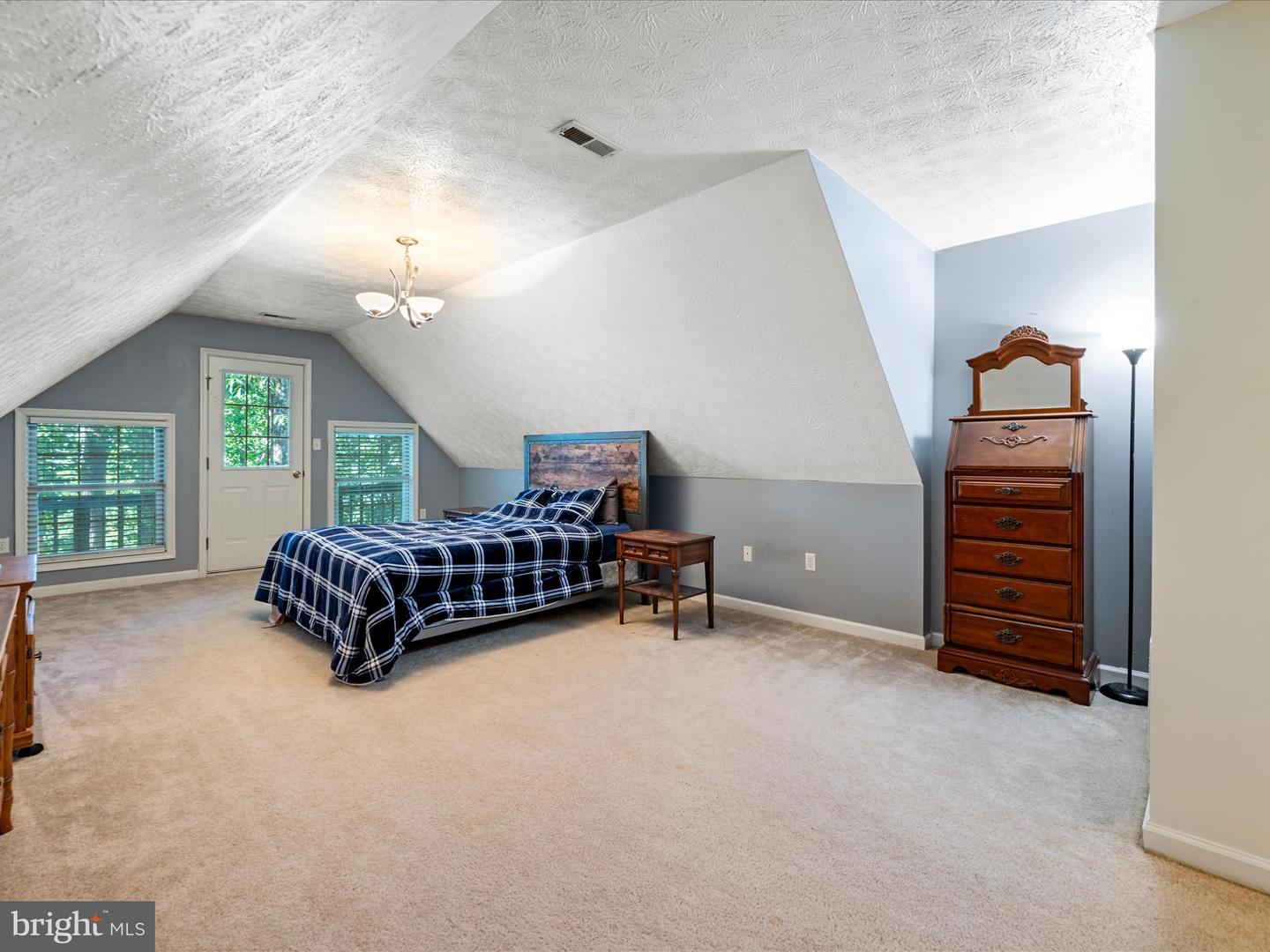 18 ROCKY KNOB LN, FRONT ROYAL, Virginia 22630, 3 Bedrooms Bedrooms, ,2 BathroomsBathrooms,Residential,For sale,18 ROCKY KNOB LN,VAWR2011944 MLS # VAWR2011944