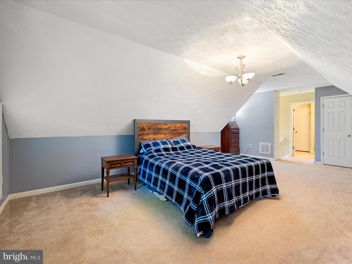 18 ROCKY KNOB LN, FRONT ROYAL, Virginia 22630, 3 Bedrooms Bedrooms, ,2 BathroomsBathrooms,Residential,For sale,18 ROCKY KNOB LN,VAWR2011944 MLS # VAWR2011944