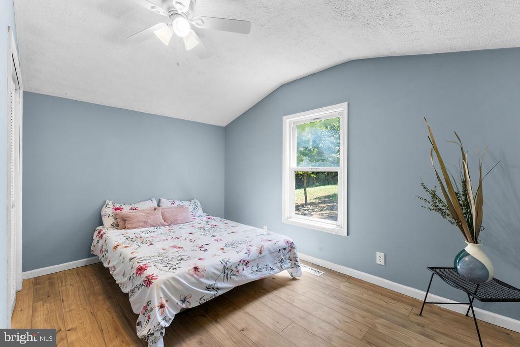 1035 LAKEVIEW DR, STAFFORD, Virginia 22556, 3 Bedrooms Bedrooms, ,2 BathroomsBathrooms,Residential,For sale,1035 LAKEVIEW DR,VAST2041752 MLS # VAST2041752