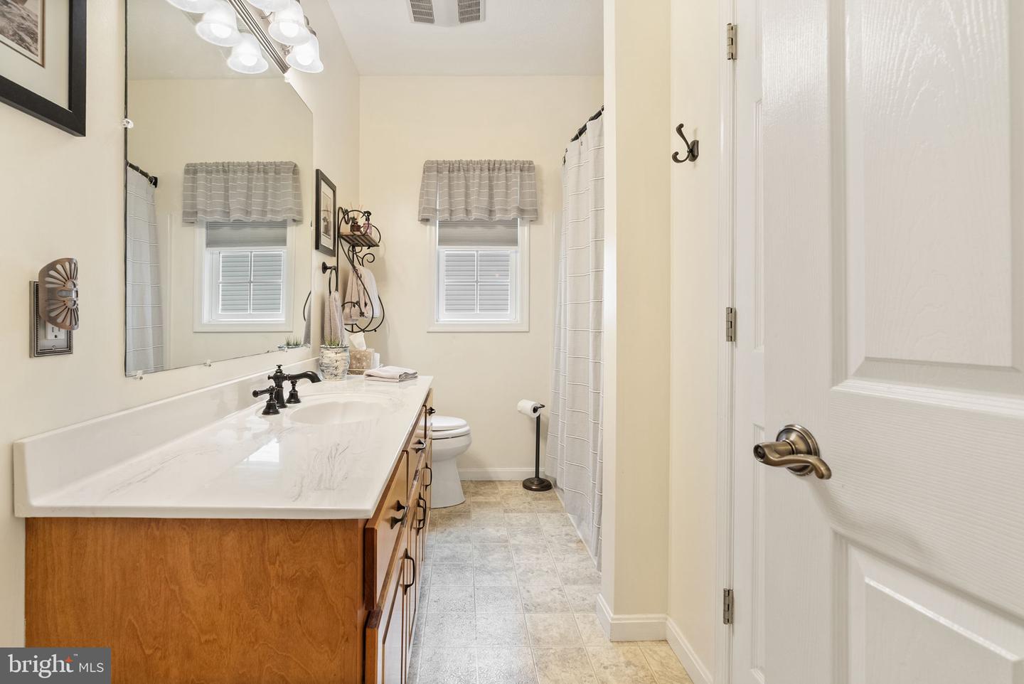 124 MCCLURE WAY, WINCHESTER, Virginia 22601, 5 Bedrooms Bedrooms, 13 Rooms Rooms,3 BathroomsBathrooms,Residential,For sale,124 MCCLURE WAY,VAFV2036044 MLS # VAFV2036044