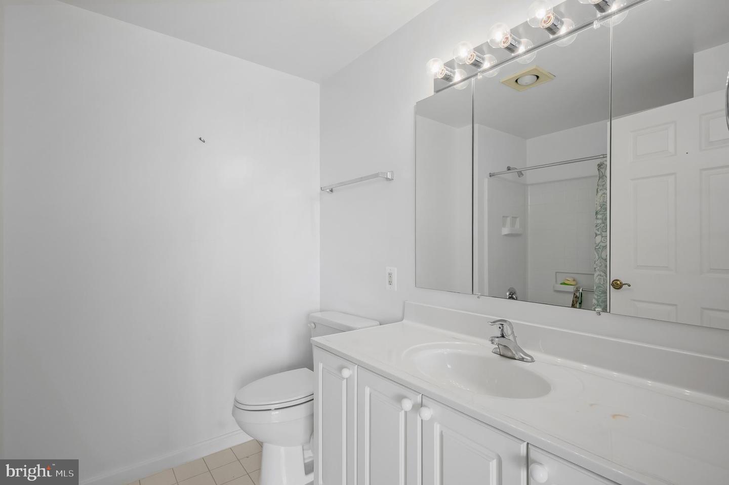 19365 CYPRESS RIDGE TER #519, LEESBURG, Virginia 20176, 2 Bedrooms Bedrooms, 4 Rooms Rooms,2 BathroomsBathrooms,Residential,For sale,19365 CYPRESS RIDGE TER #519,VALO2104432 MLS # VALO2104432